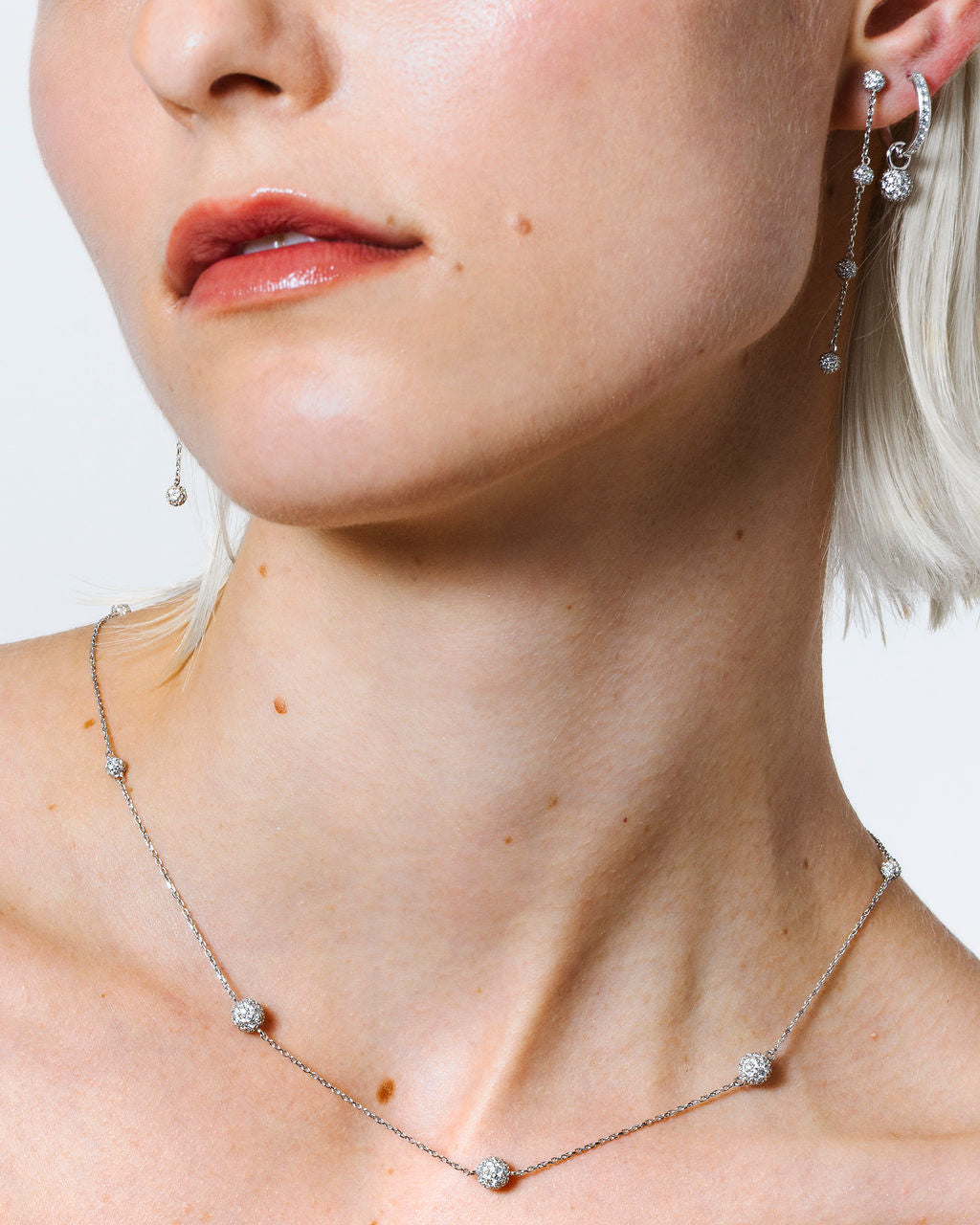 Necklace Cosmos