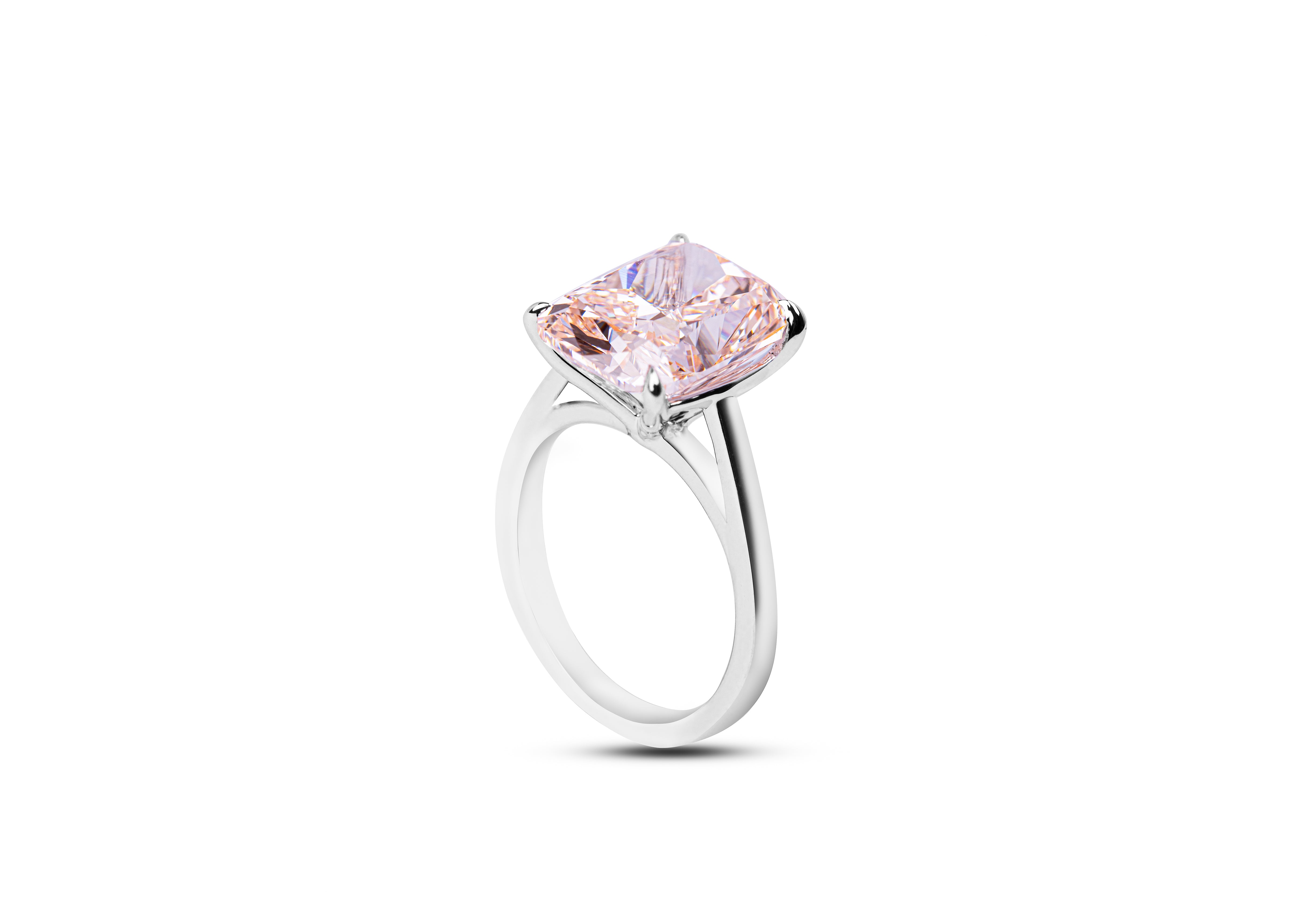 Ring Immortal Baby Pink Cushion Diamond